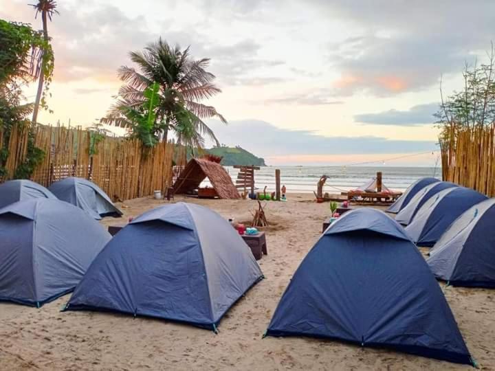 Bucana Kamp Payapa Beachfront El Nido Bagian luar foto
