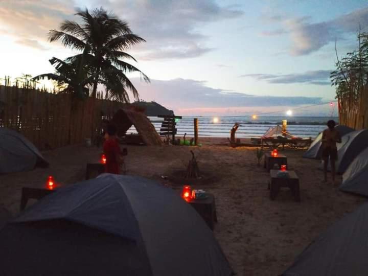 Bucana Kamp Payapa Beachfront El Nido Bagian luar foto